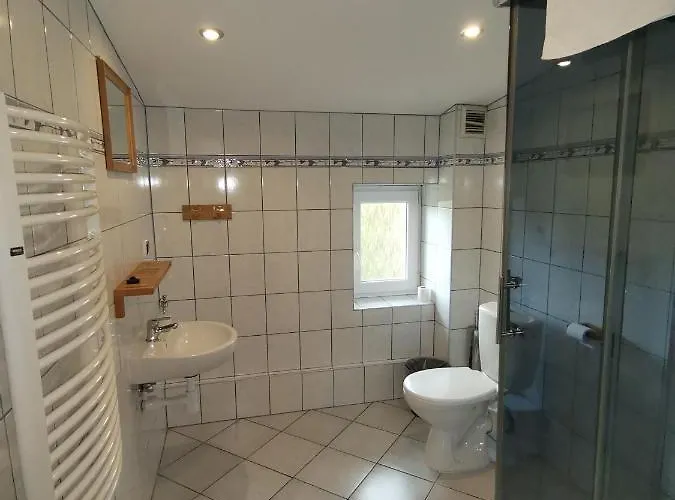 W Starym Ogrodnictwie בית הארחה