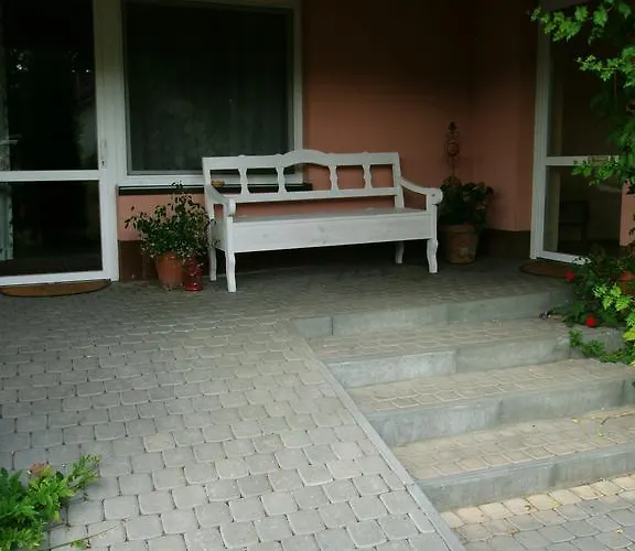 W Starym Ogrodnictwie 3*