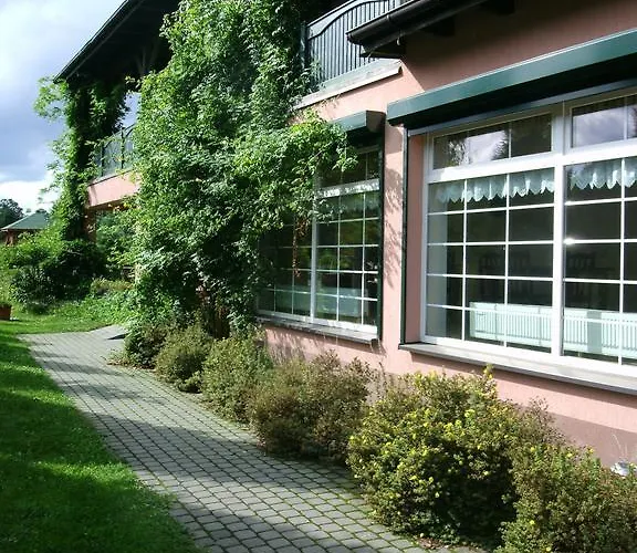 בית הארחה W Starym Ogrodnictwie 3*