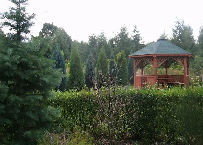 W Starym Ogrodnictwie בית הארחה 3*