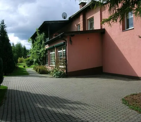 Gæstehus W Starym Ogrodnictwie 3*